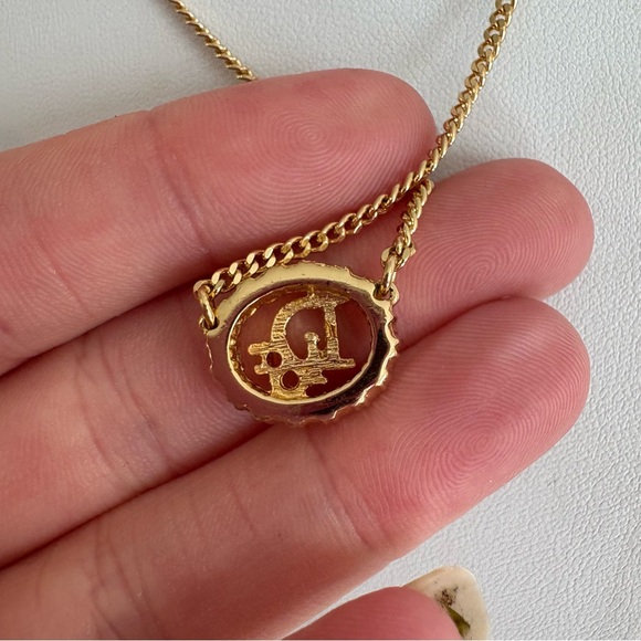 Christian Dior Gold Necklace with Crystal Accents - Picture 3 of 11